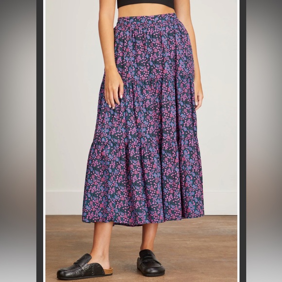 Xirena Angeline Skirt in Ink Black - Picture 1 of 5